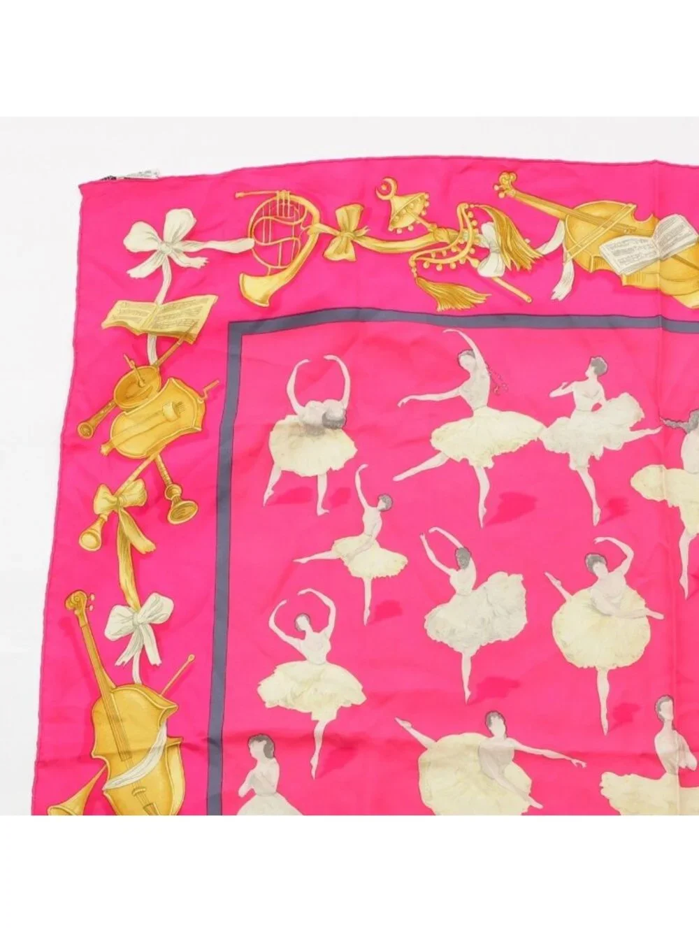 Hermes Carre 90 Silk la Danse Ballerina Scarf Pink